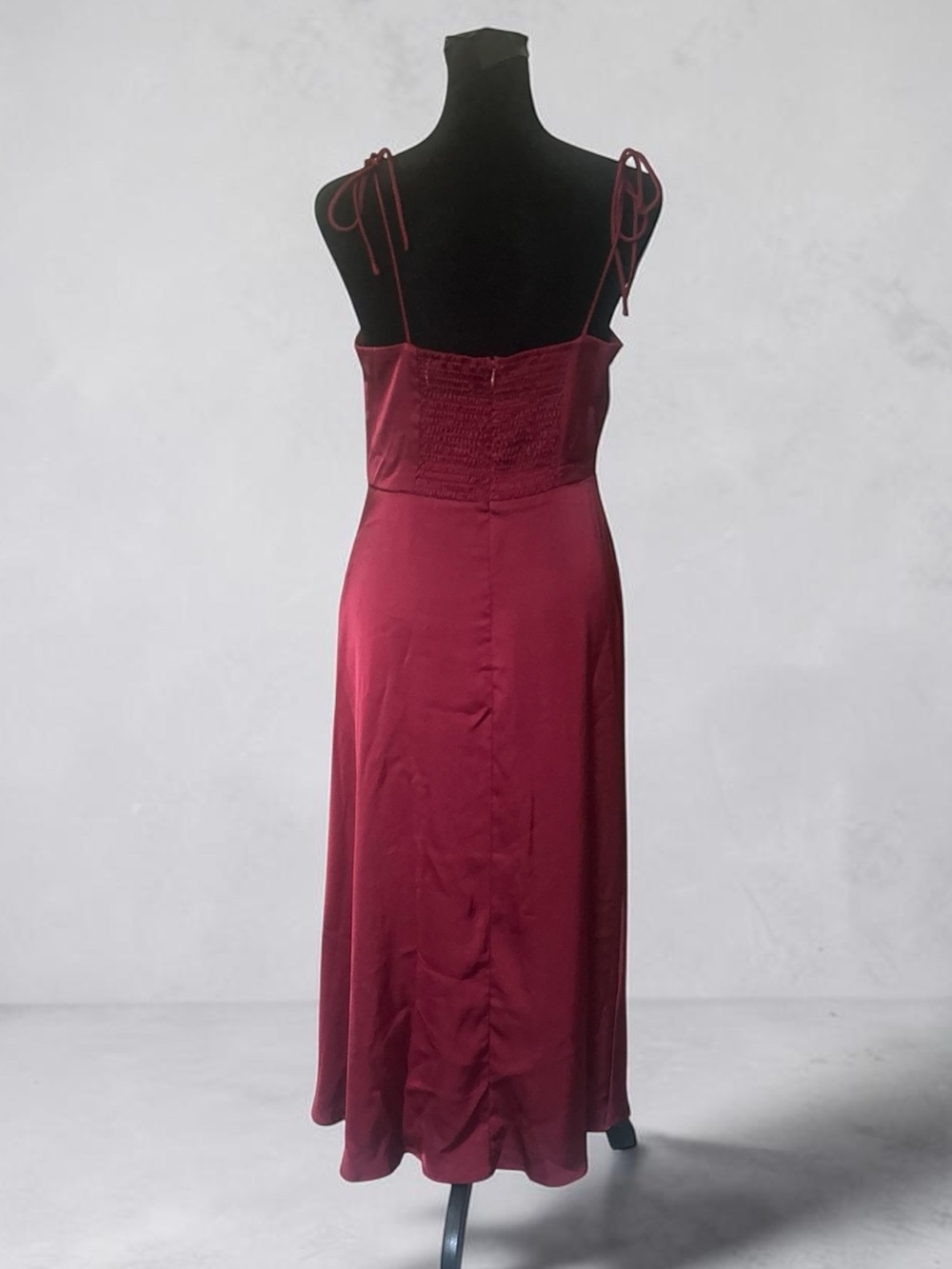 On You Burgundy Satin Slip Midi Dress S Square Neck Spaghetti Strap Zip - Picture 3 of 4